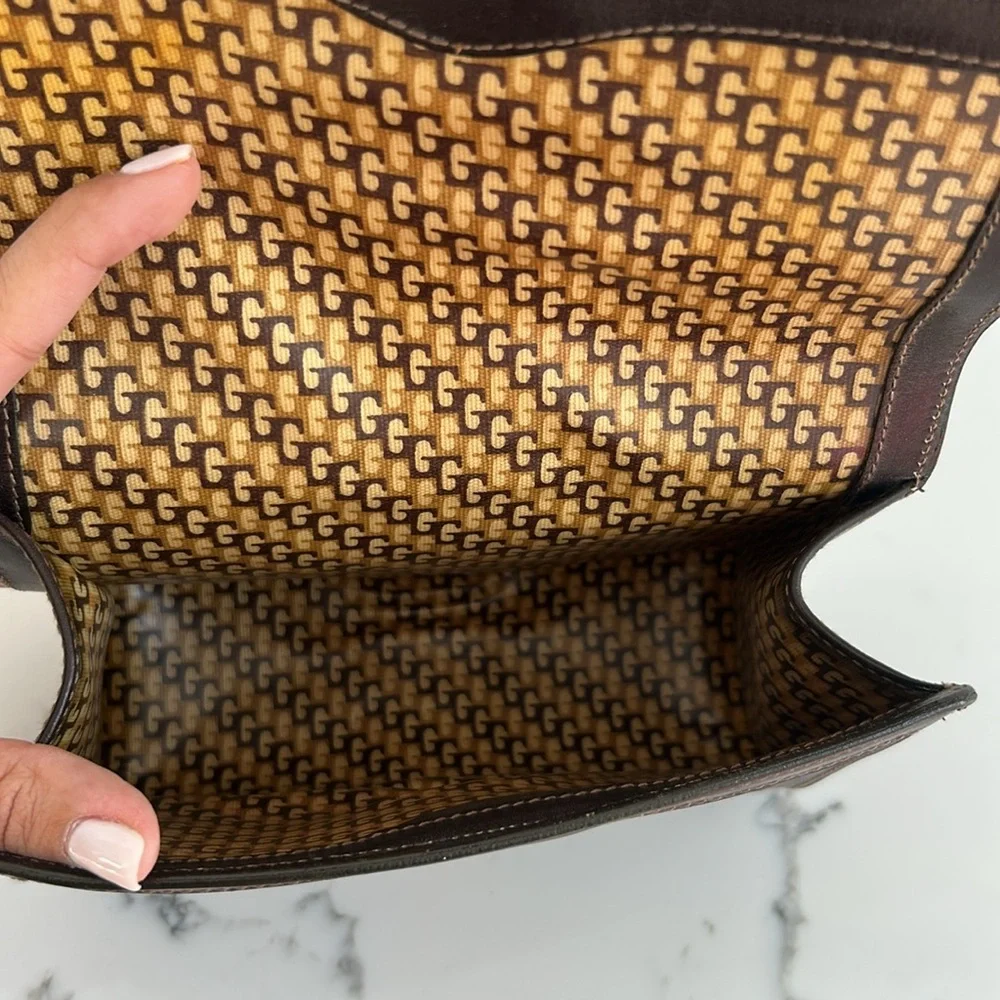 Gucci Suede clutch - Picture 7 of 8